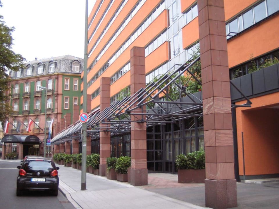 Außenansicht Le Méridien Frankfurt