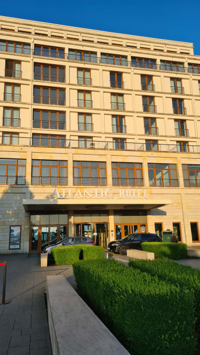 Außenansicht ATLANTIC Hotel Wilhelmshaven
