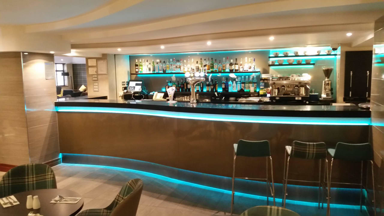 Bar Mercure Hotel London Heathrow