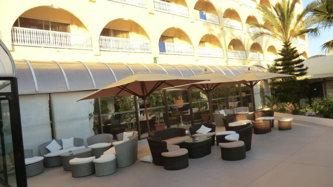 Bar Außenanlage Calimera One Resort Jockey