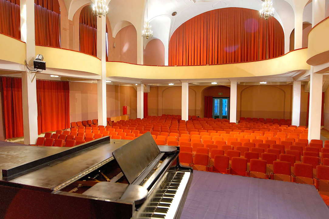 Teatr Zdrojowy Sanatorium Uzdrowiskowe Polonia