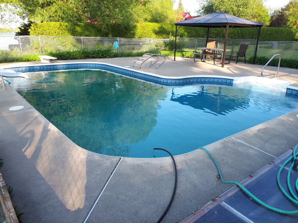 Pool Hostellerie du Suroît