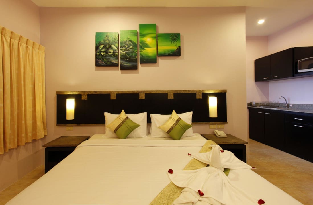 De Luxe U Sabai Living Hotel