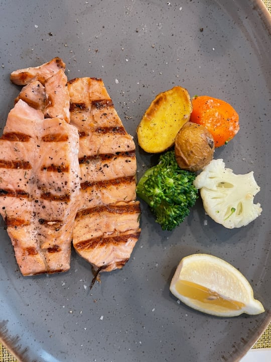 Gastro Acanthus Cennet Barut Collection