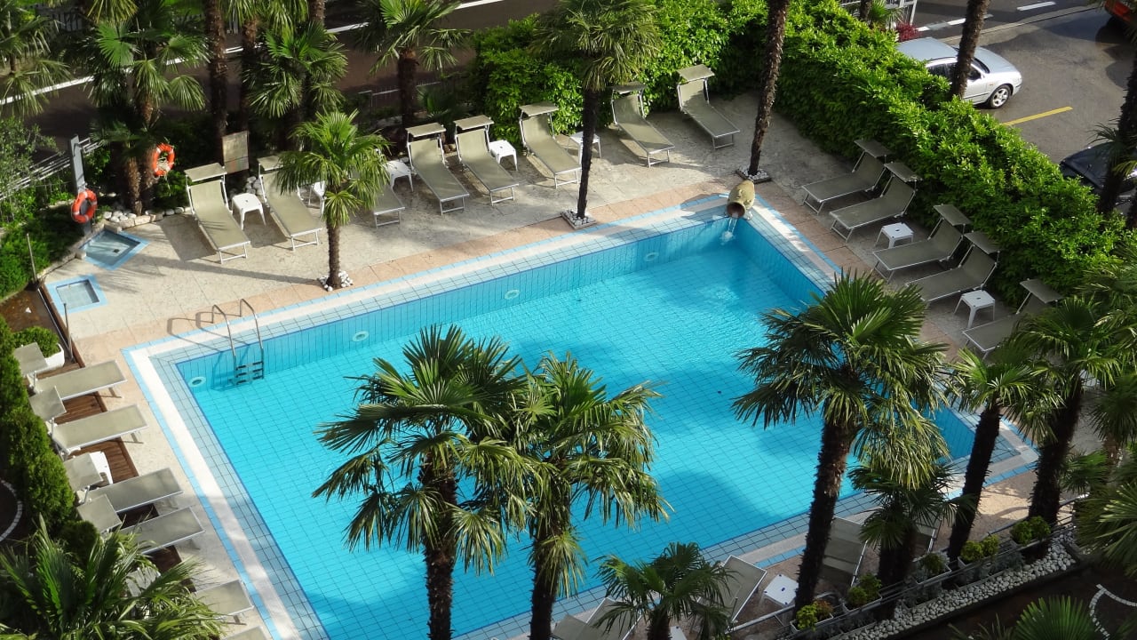 Ausblick vom zweiten Balkon Garda Suite Hotel - Tonelli Hotels