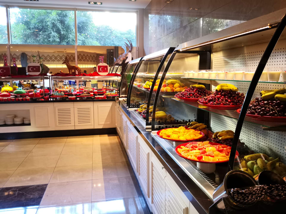 Gastro Well Palace Side