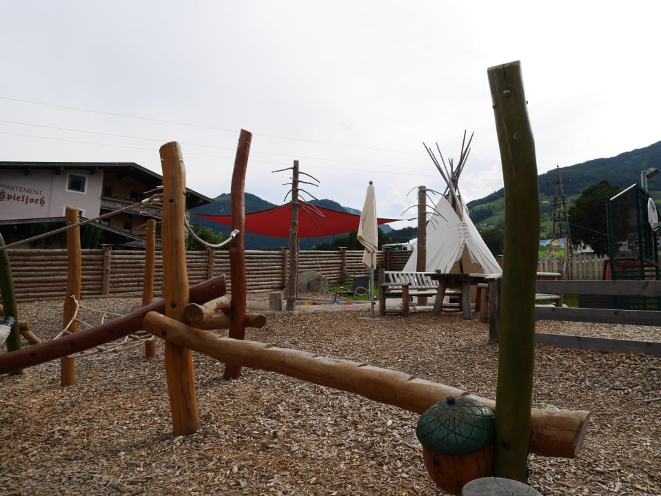 Gartenanlage Mia Alpina . Zillertal Family Retreat