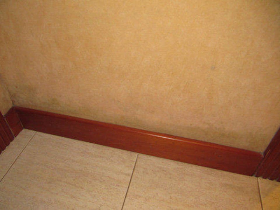 Flecken an der Wand Landmar Playa La Arena