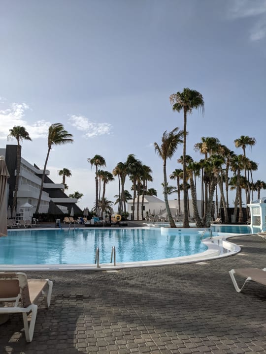 Pool Hotel Riu Paraiso Lanzarote