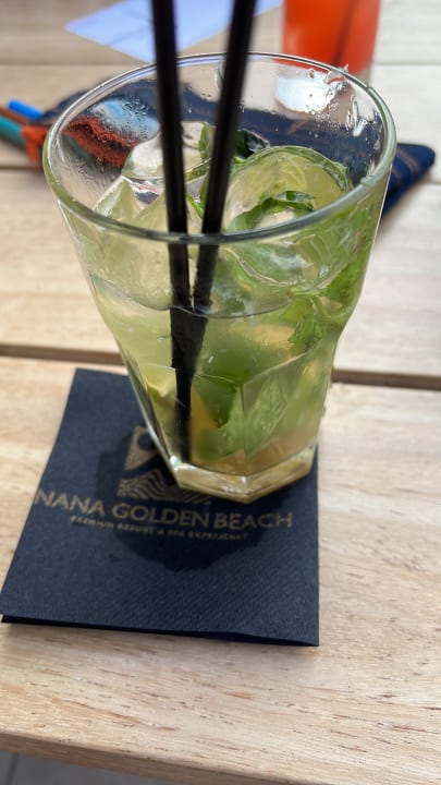 Gastro Nana Golden Beach