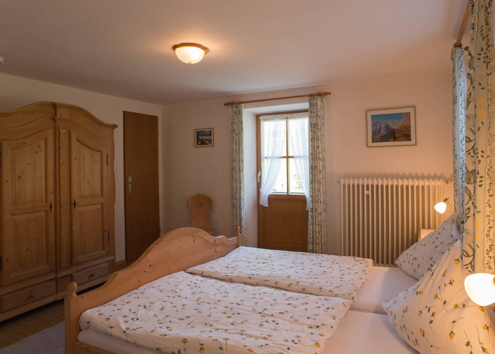 Schlafzimmer FEWO Kehlstein Ferienwohnung Das Neuhäusl