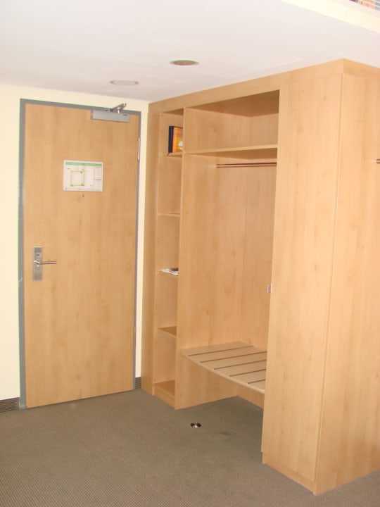 Zimmer TRIBE Düsseldorf