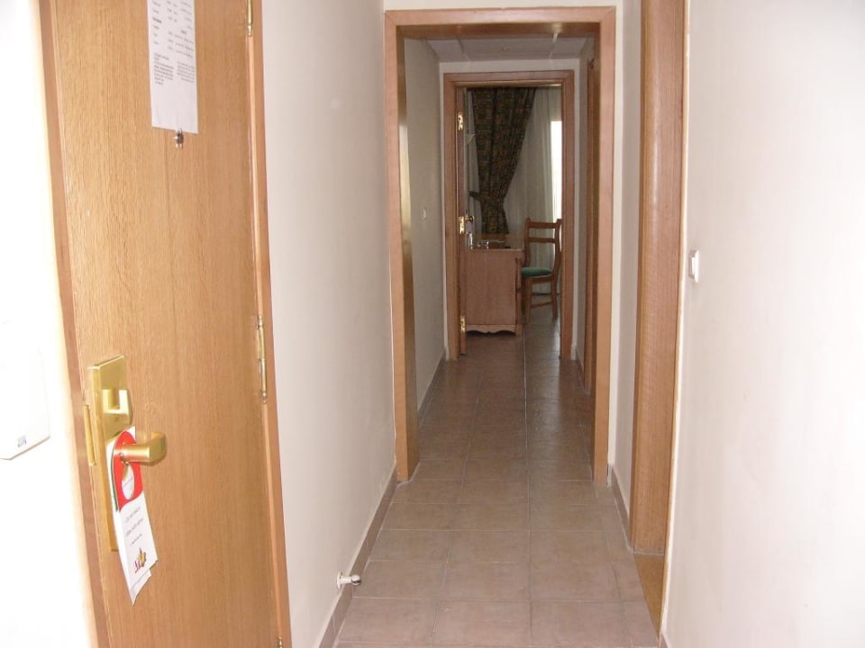 Verbindung zwischen den Zimmern Pickalbatros Dana Beach Resort - Hurghada