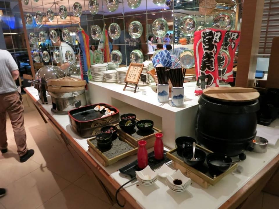 "besseres" Frühstück Parkroyal Collection Marina Bay