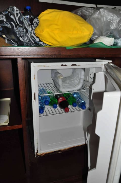 Kühlschrank innen Wyndham Alltra Samana