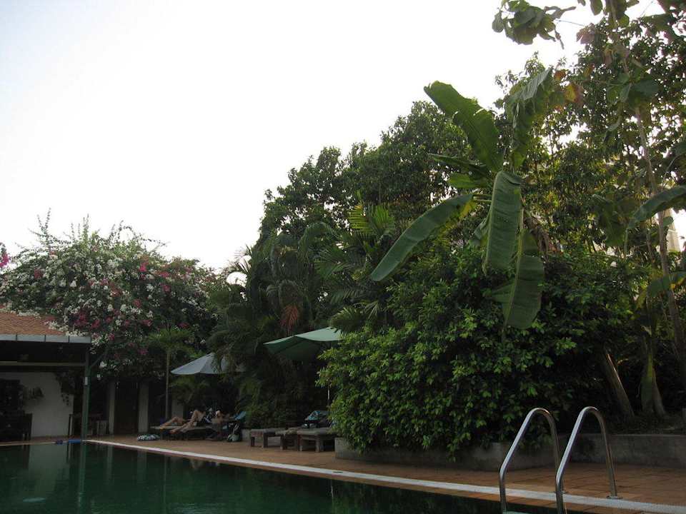 Poolanlage Hotel The Kabiki