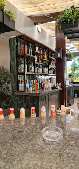 Gastro Hotel Royal Garden Beach