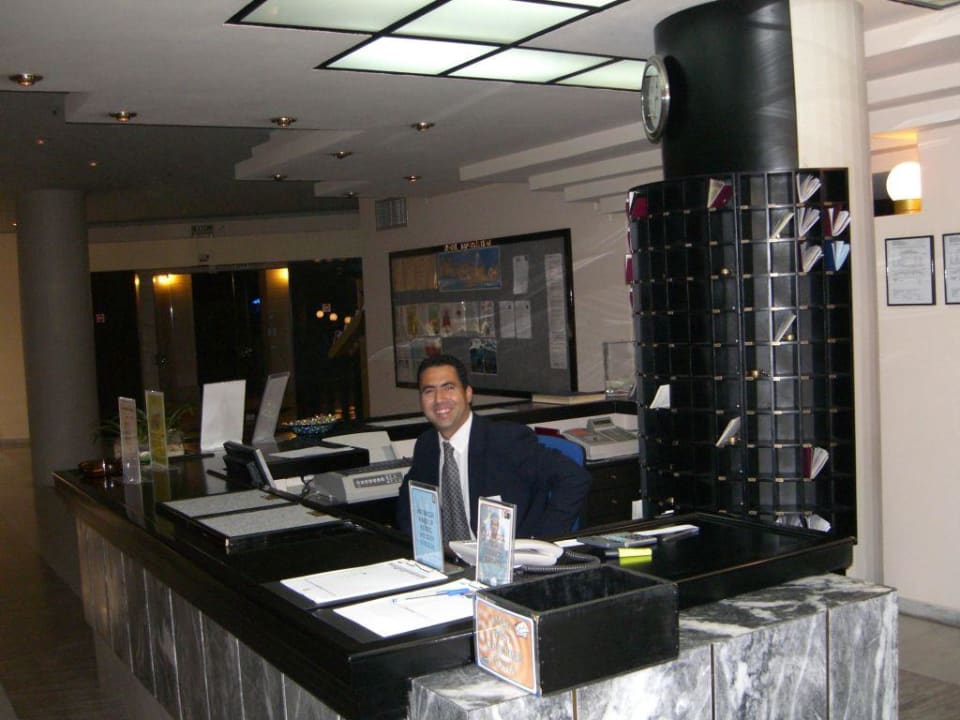 Rezeption Santa Marina Beach