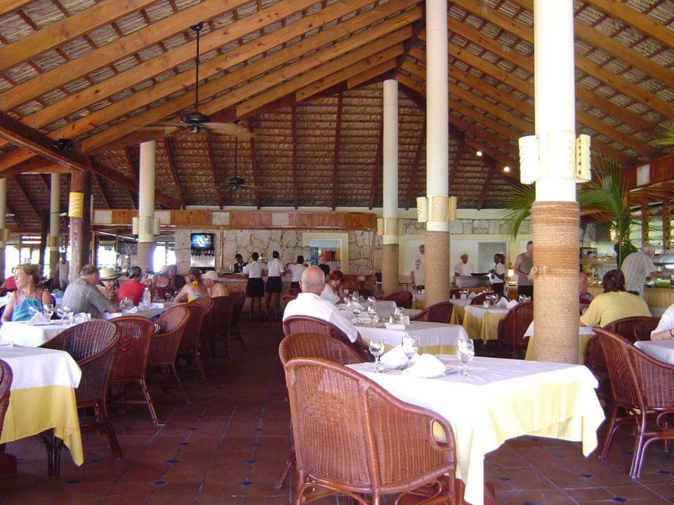 Restaurant am Pool Hotel Grand Palladium Palace Resort, Spa & Casino