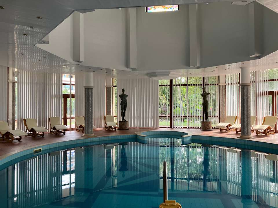 Sport & Freizeit Helena Sands