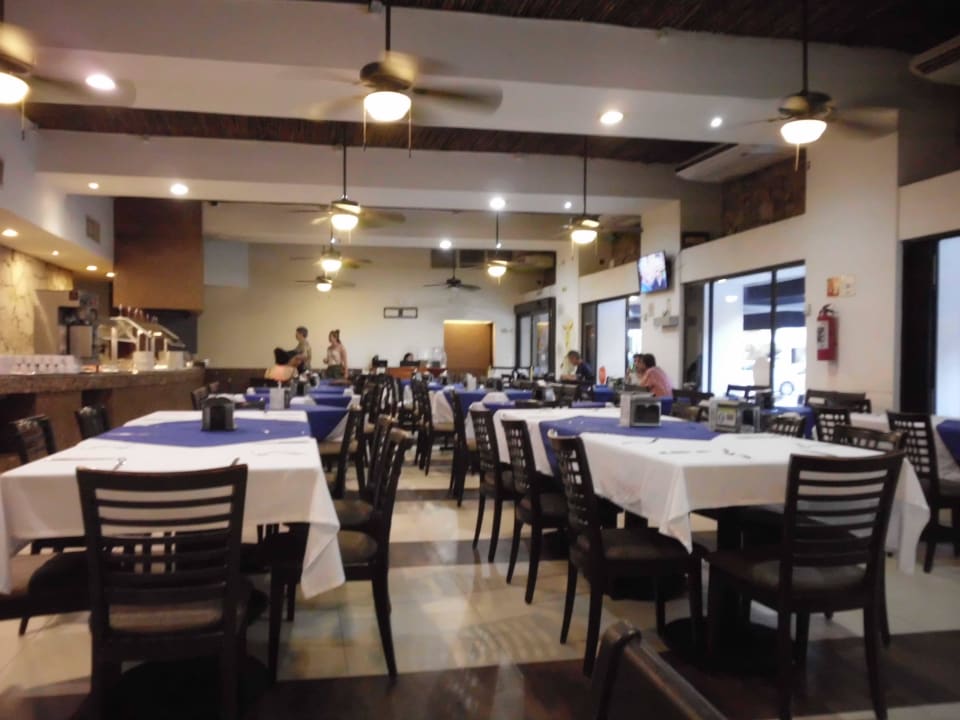 La Ceiba Restaurant Tukan Hotel Playa del Carmen