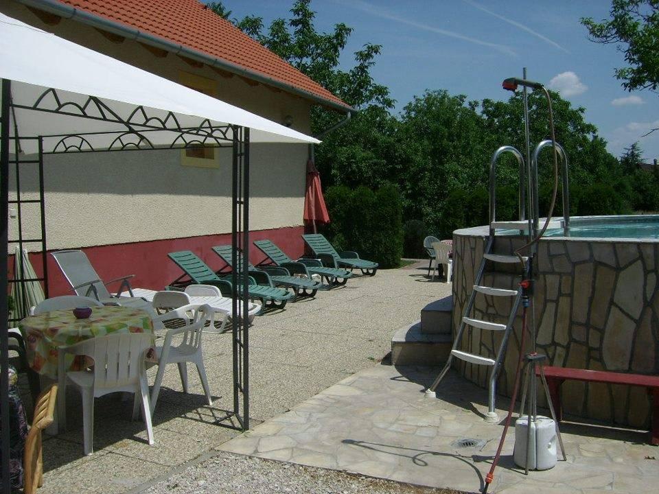 Am Pool Ferienanlage Balaton Beach Gyenesdiás