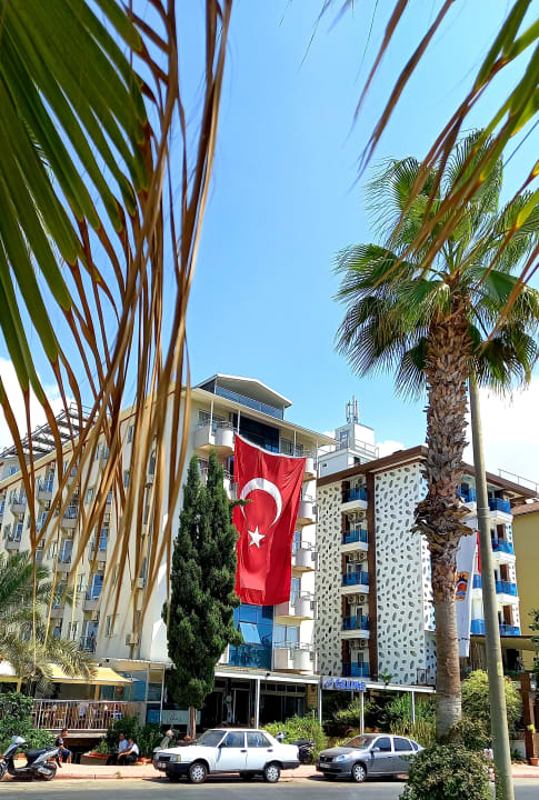 Außenansicht Kleopatra Celine Hotel