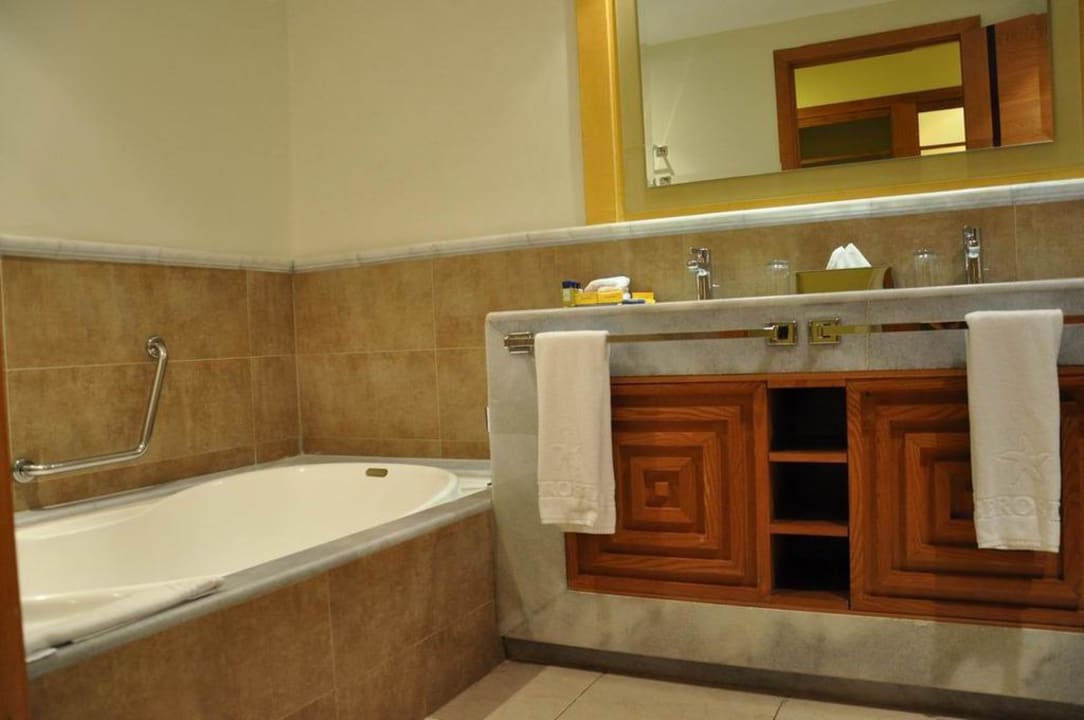 Łazienka Iberostar Selection Rose Hall Suites