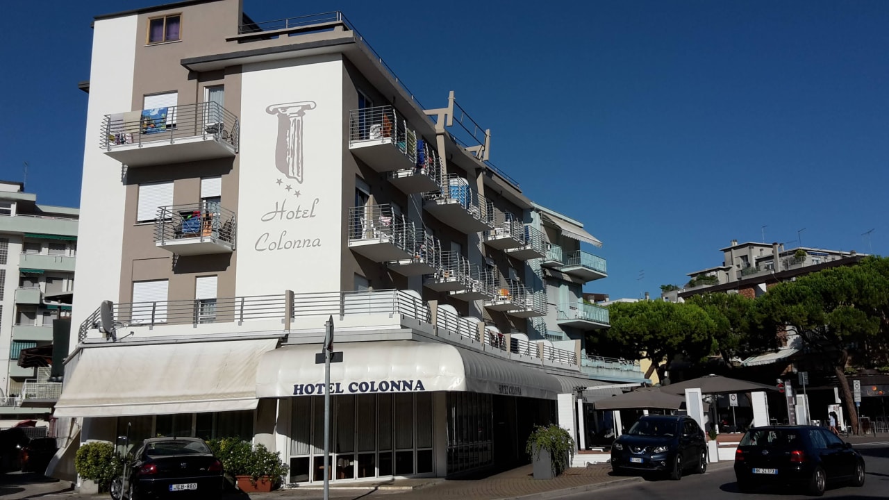 Seitenansicht Hotel Colonna