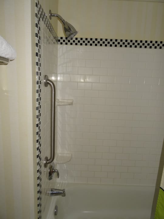 Dusche Fairfield Inn & Suites Miami Airport South