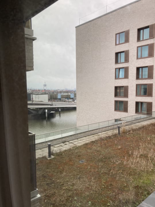 Zimmer JUFA Hotel Hamburg HafenCity