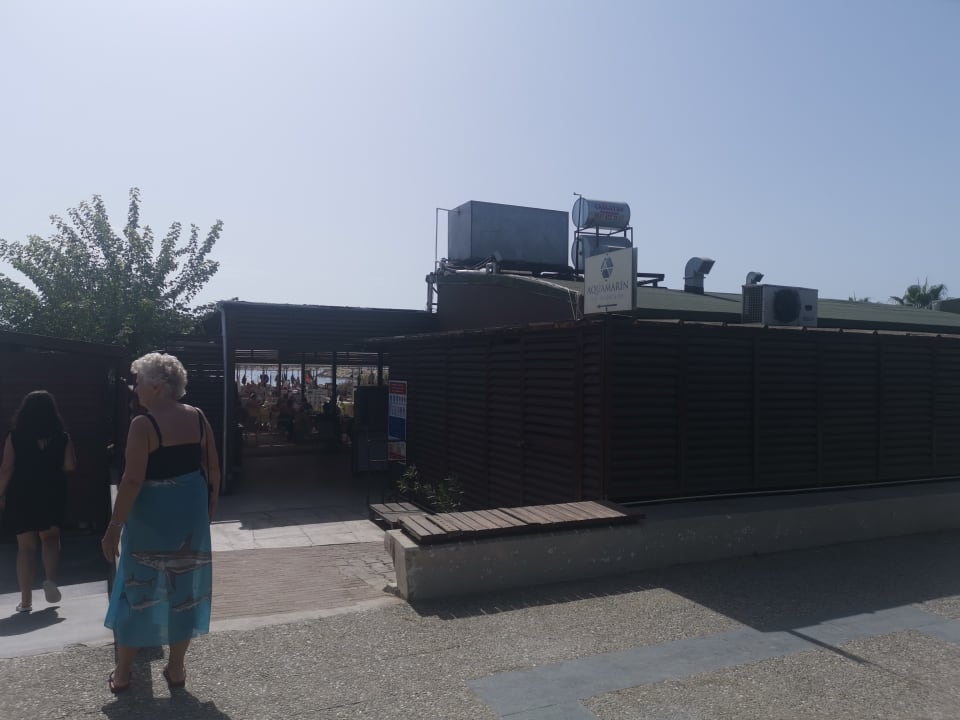 Strand Side Aquamarin Resort & Spa