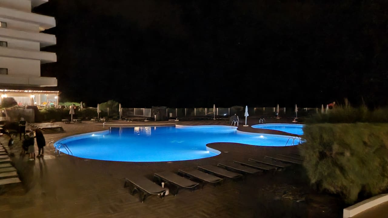 Pool H10 Taburiente Playa