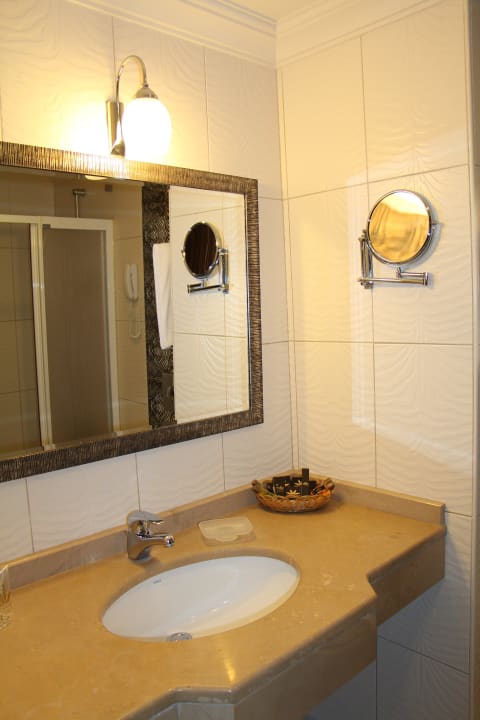 Badezimmer Aydinbey Kings Palace & Spa