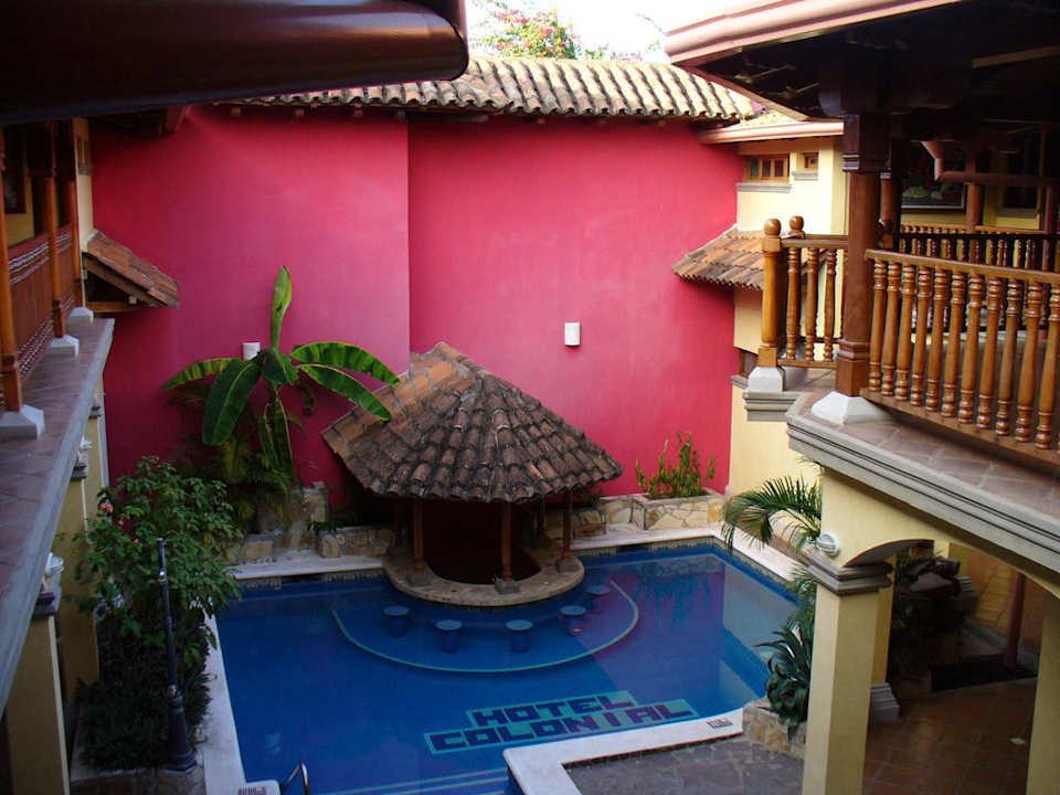 Pool Hotel Colonial Granada