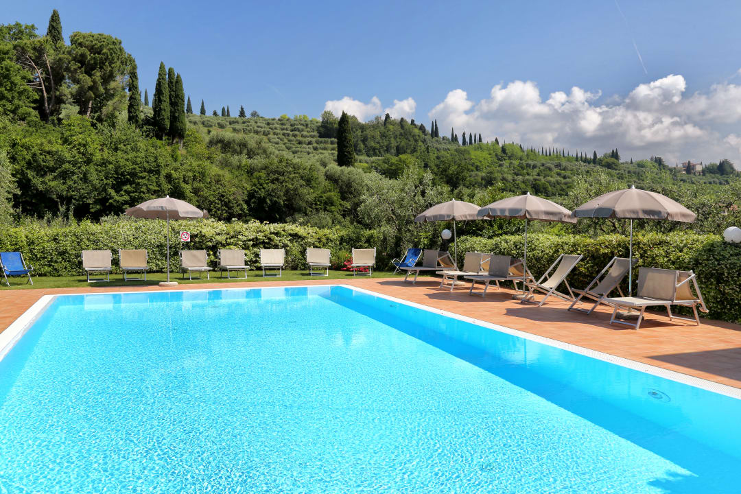 Pool Agriturismo La Rocca