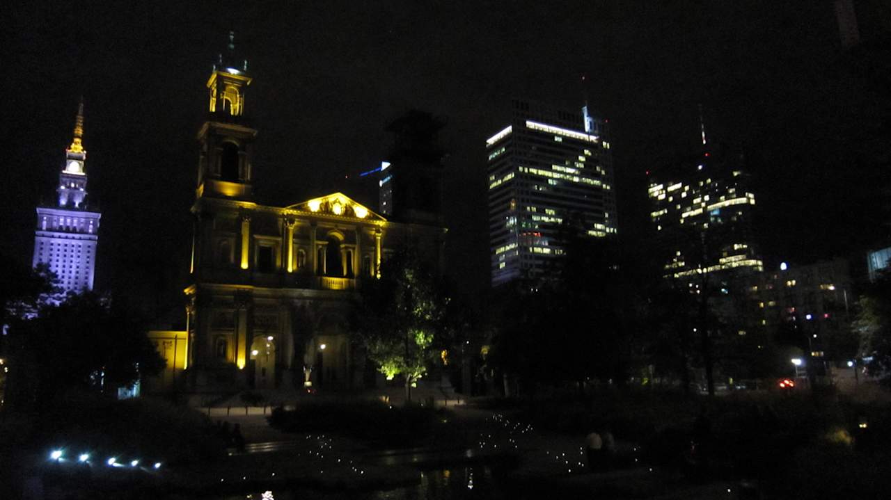 Blick zum Hotelhochhaus InterContinental Warszawa