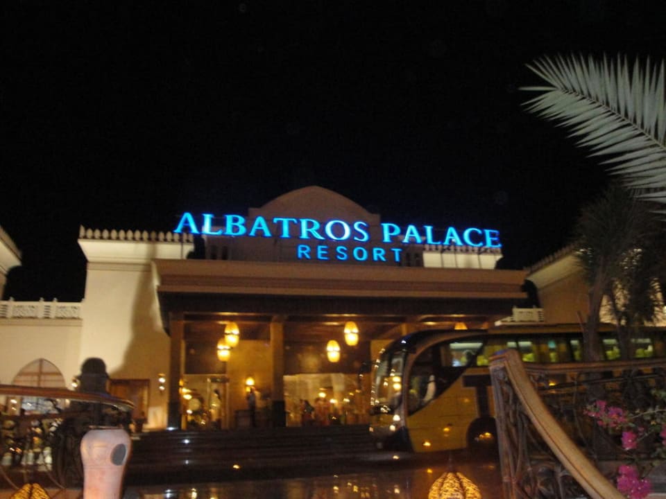 Eingang Pickalbatros Palace Resort