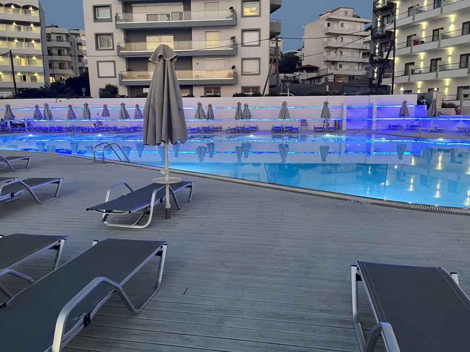 Pool Rhodos Horizon Resort