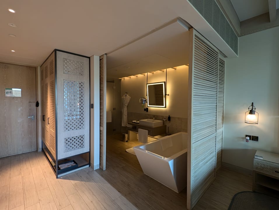 Zimmer Saadiyat Rotana Resort &  Villas