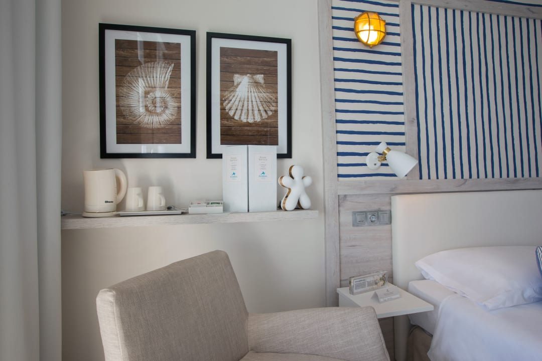 Zimmer Corallium Beach by Lopesan Hotels - Adults only