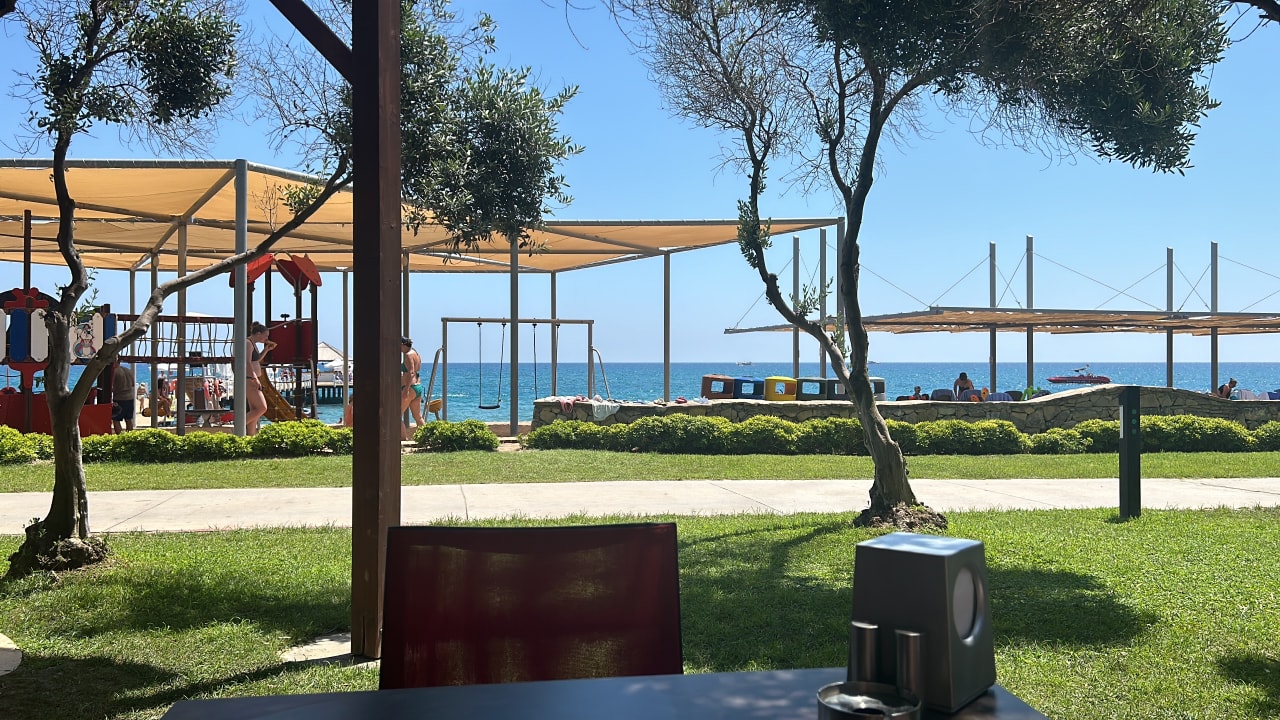 Strand Blue Waters Club