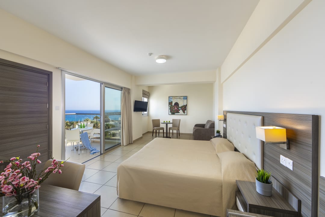 Zimmer Tofinis Hotel