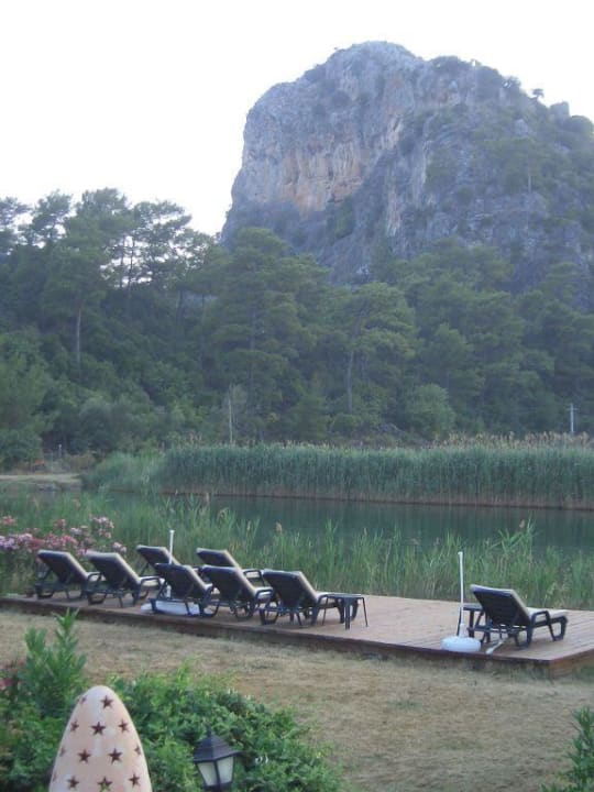 Blick von der Sonnenterrasse am Fluß Dalyan Resort