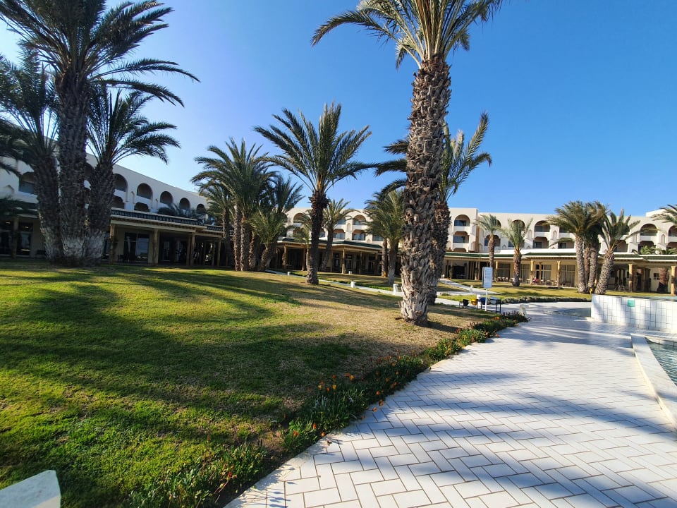 Außenansicht Iberostar Waves Averroes