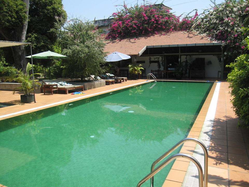 Poolanlage Hotel The Kabiki