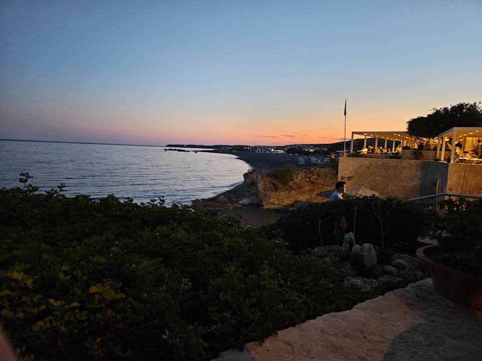 Gastro Kakkos Beach Hotel