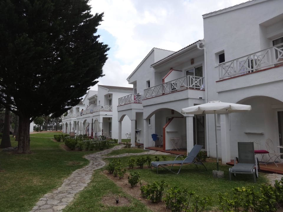 Gartenanlage Garden Saladina