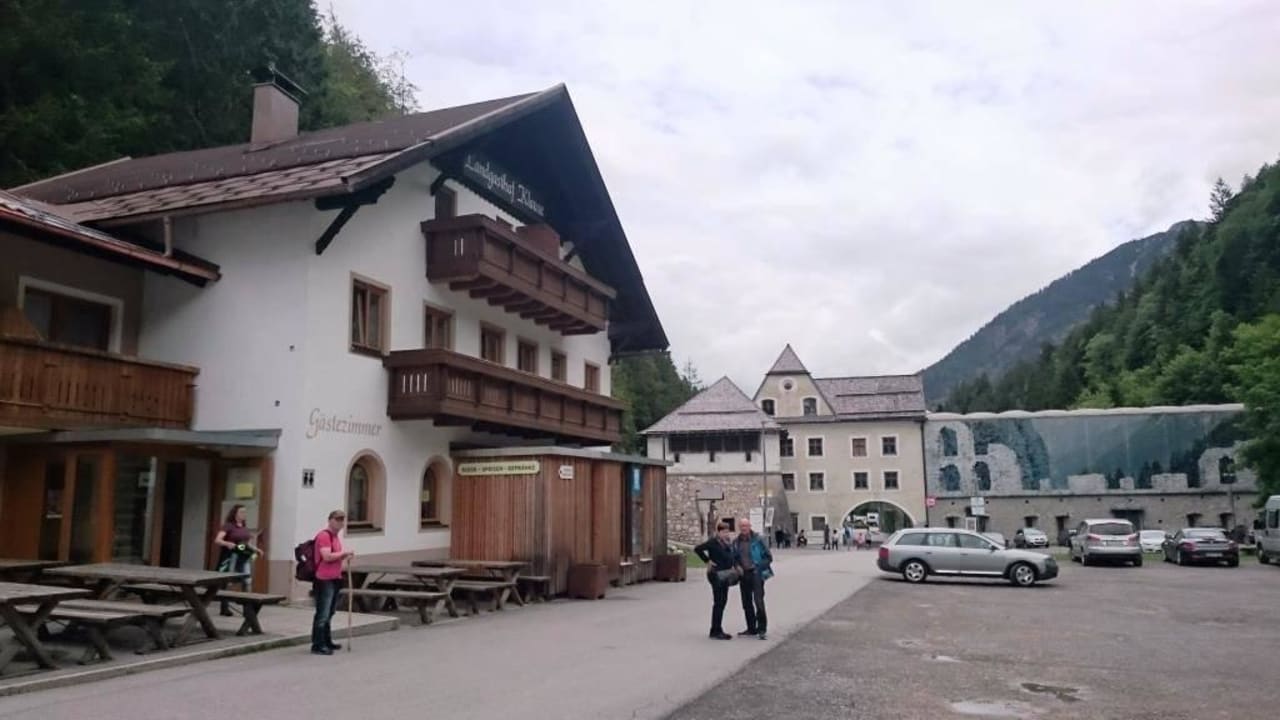 Außenansicht des Hotels Hotel-Gasthof Klause