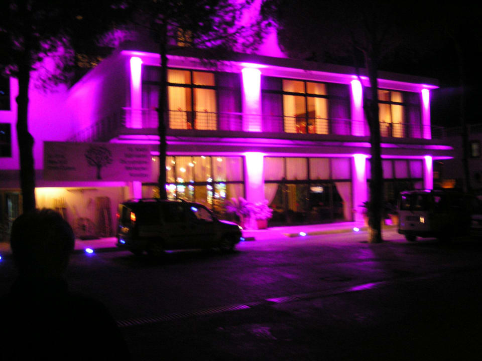 Farbe gewöhnungsbedürtig Hotel Grand Efe